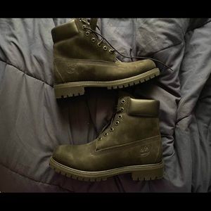 Black timberland boot waterproof